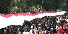 Migliaia di persone celebrano Indipendenza dell’Indonesia a Bogor
