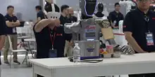 Dal calligrafo al cuoco, le abilità dei robot allo show di Taipei