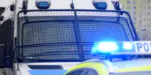 Francia, auto su folla fuori da un locale: drammatico bilancio, tre in manette