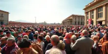 Perché la fede continua a radunare migliaia di persone