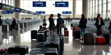 Sciopero degli assistenti di volo: Air Canada cancella centinaia di voli