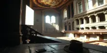 Un selfie pericoloso al Teatro Olimpico di Vicenza: cosa è andato storto?