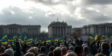 Zelenskyy annulla leggi anti-corruzione dopo le manifestazioni in Ucraina