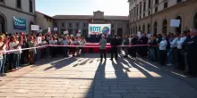 Analisi della Campagna Elettorale nelle Marche: Confronto tra Ricci e Acquaroli