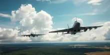 Caccia russi si avvicinano allo spazio aereo lettone: allerta crescente