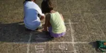 Psicologi, ritorno sui banchi non faccia dimenticare valore gioco per bambini