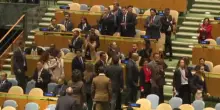 Netanyahu parla all’Onu, molti leader lasciano sala