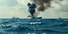 Houthi colpiscono petroliera israeliana nel Mar Rosso: escalation dei conflitti