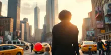 Il viaggio di Meloni a New York: una madre in mezzo a polemiche