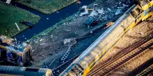 Incidente ferroviario devastante in Russia: scene drammatiche al passaggio a livello