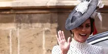 Kate Middleton cambia look e diventa bionda: sui social si accende il dibattito. Cosa c’è dietro?