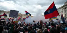 Serbia: le proteste antigovernative non si fermano