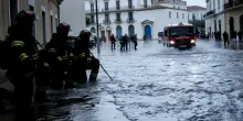 Disperso a Ostuni: Dramma a causa di un violento nubifragio