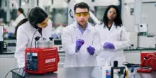 Henkel presentata nuova gamma adesivi innovativi per dispositivi medici