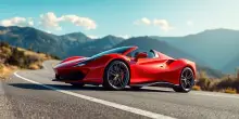 Ferrari Presenta la Prima Supercar Elettrica: Rivoluzione nel Mondo delle Auto Sportive