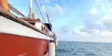 Flotilla verso Gaza, tensione in mare: “L’abbordaggio è iniziato”