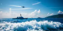 Gli Stati Uniti intensificano le operazioni militari contro il traffico di droga nel Mar dei Caraibi vicino al Venezuela