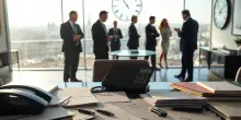 Il governo francese si dimette poco dopo la sua formazione