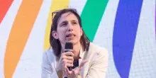 Elly Schlein sfila al corteo CGIL a Roma: “Fermiamo il massacro”