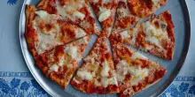 Pizza surgelata, la classifica Altroconsumo: qual è la migliore?