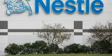 Nestlé taglia 16 mila posti di lavoro: parte il maxi piano di ristrutturazione globale