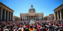 L’Udienza Generale del Papa a Roma: 60.000 Partecipanti Affollano la Città Eterna