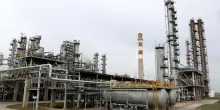 Il prezzo del petrolio di nuovo in calo a 62,6 dollari
