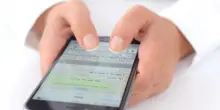 C’è davvero un cestino nascosto di WhatsApp? Così liberi lo spazio sullo smartphone