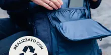 Solo per oggi: lo zaino perfetto per Ryanair è in super sconto su Amazon per poche ore