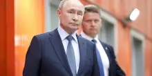 Ucraina, Mosca pianifica attacco con duemila droni. Cremlino: accordo processo lungo, Trump lo sa