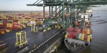 Ue rafforza surplus commerciale con Usa, a maggio +18,4 miliardi