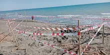 Riccardo 40 minuti sotto la sabbia, così è morto il 17enne