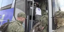 Secondo scambio di prigionieri tra Russia e Ucraina: 307 militari rimpatriati