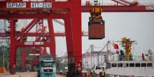 Scattano i dazi Usa del 50% su acciaio e alluminio