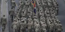 Donald Trump alla parata per i 250 anni dell'esercito americano a Washington