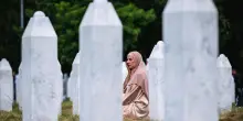 Srebrenica, il pianto delle madri sopravvissute