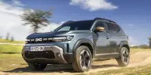 Emozione off-road con alta tecnologia e trazione integrale