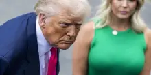 La salute di Trump, la Casa Bianca frena le ipotesi catastrofiche: “Ha una insufficienza venosa cronica”