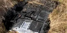 Misterioso relitto spaziale cade nel deserto australiano: cosa potrebbe essere