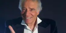 Enrico Montesano: “Imitavo anche le galline. La politica? Il mio errore”