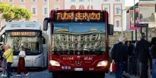 Sciopero 10 ottobre 2025, gli orari garantiti. Stop a bus e metro Atac a Roma