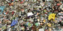 Plastic Free chiede limiti vincolanti e divieto del monouso