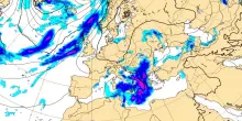 Meteo, aria fredda dalla Russia piomba sull’Italia. Venti a 100km/h e violento maltempo