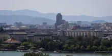 Cina, accelerato l'esame di licenze su export delle terre rare