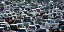 Valle d'Aosta: primato europeo per motorizzazione con oltre due auto per residente