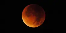 Luna di sangue, Blood Moon: significato, leggende e scienza dietro l’eclissi del 7 settembre 2025