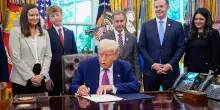 Trump firmerà ordine per ridurre prezzi farmaci fino a 80%
