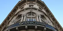 La Consob sospende l'ops Unicredit per 30 giorni
