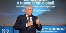 La manovra di Governo, Tajani spinge sulle tredicesime: “Proviamo a detassarle”