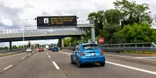 Guida autonoma: Fiat500 elettrica percorre 8 km sulla Milano Serravalle